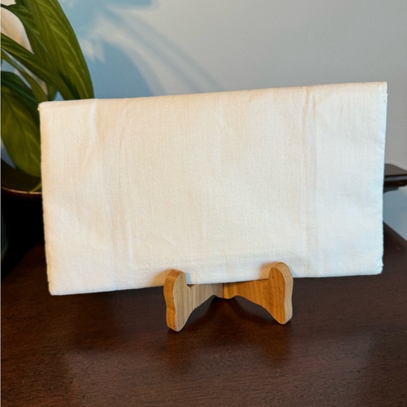 VINTAGE COTTON HAND EMBROIDERED CLUTCH PURSE - STUNNING - NEVER BEEN USED - Picture 4 of 11